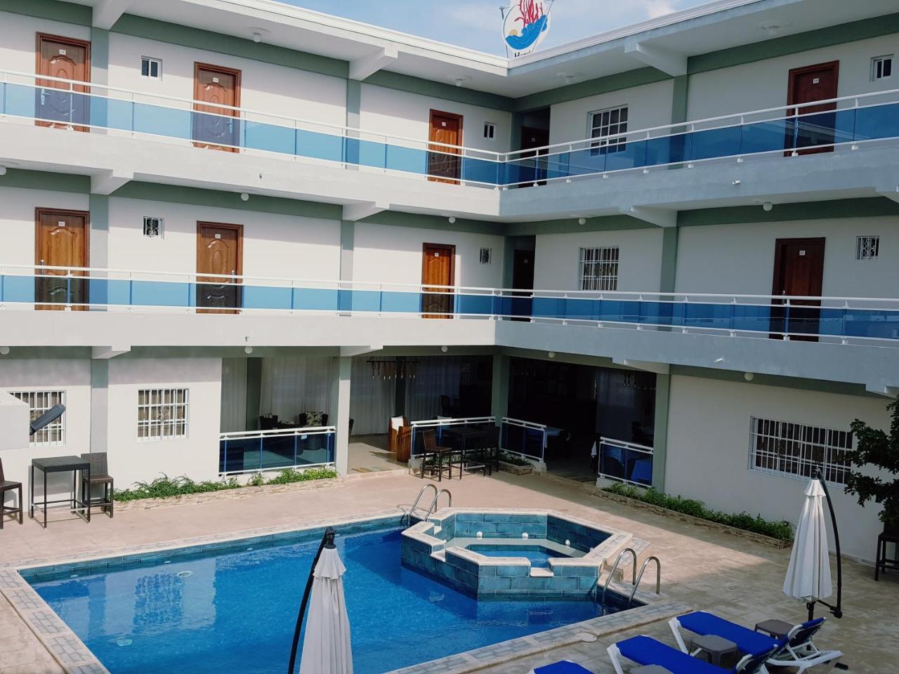 بدرنالس Alba Coral Hotel المظهر الخارجي الصورة