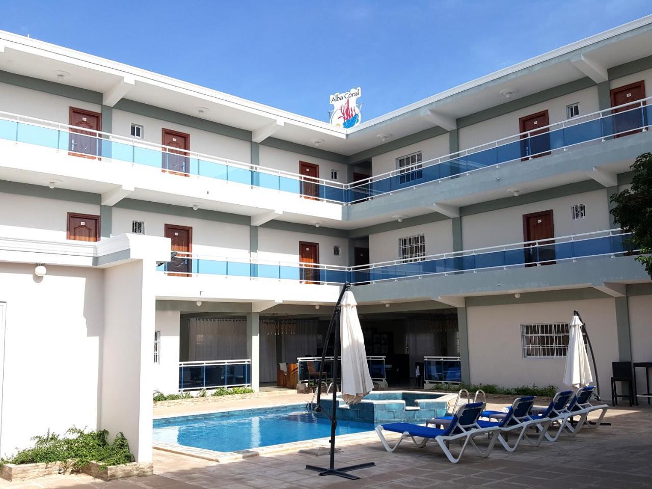 بدرنالس Alba Coral Hotel المظهر الخارجي الصورة